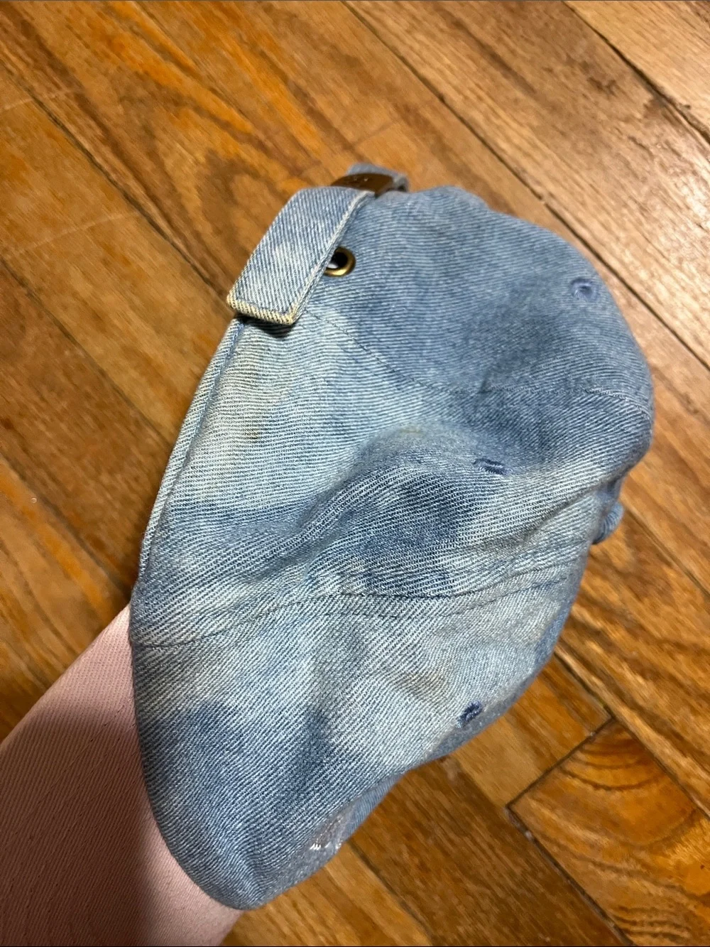 Expletive eff it cap with discoloration